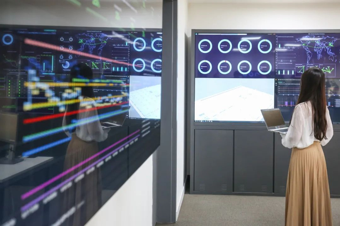 釋放活力，激發渴望——華晨寶馬數字化工廠背后的人本哲學與數據處理服務